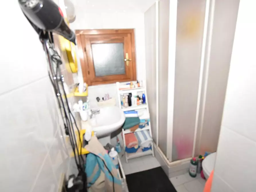 Immagine 16 di Villa in vendita  a Vecchiano