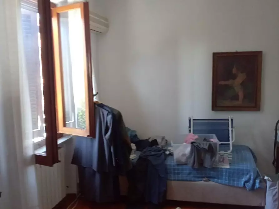Immagine 12 di Casa bifamiliare in vendita  a Carrara