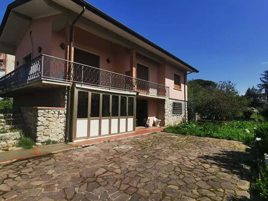 Immagine 4 di Casa indipendente in vendita  a Massarosa