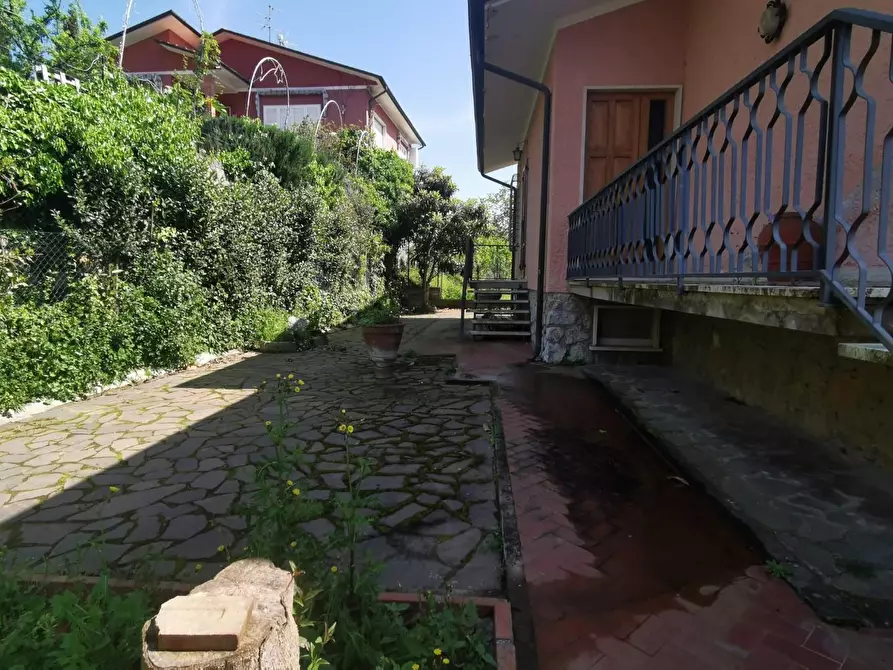 Immagine 45 di Casa indipendente in vendita  a Massarosa