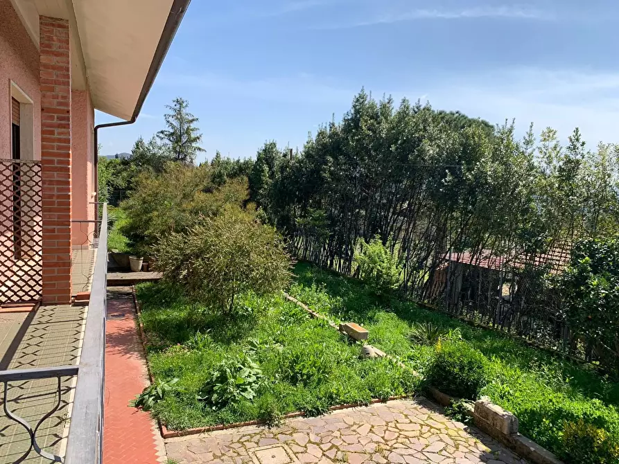 Immagine 21 di Casa indipendente in vendita  a Massarosa