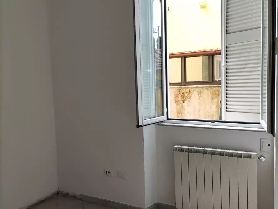 Immagine 7 di Appartamento in vendita  a Carrara