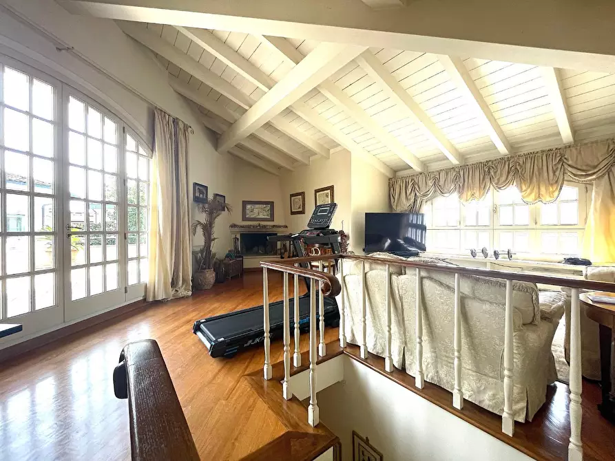 Immagine 20 di Villa in vendita  a Empoli