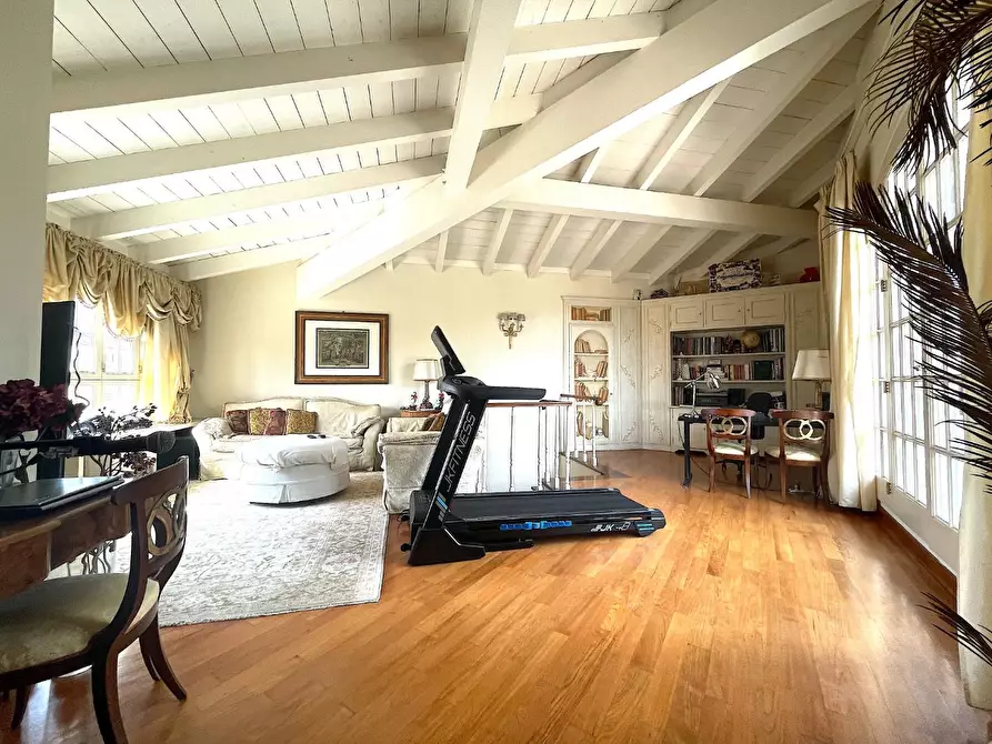 Immagine 21 di Villa in vendita  a Empoli