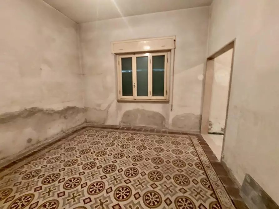 Immagine 13 di Villa in vendita  a Camaiore