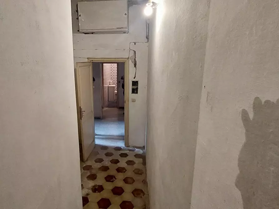 Immagine 11 di Villa in vendita  a Camaiore