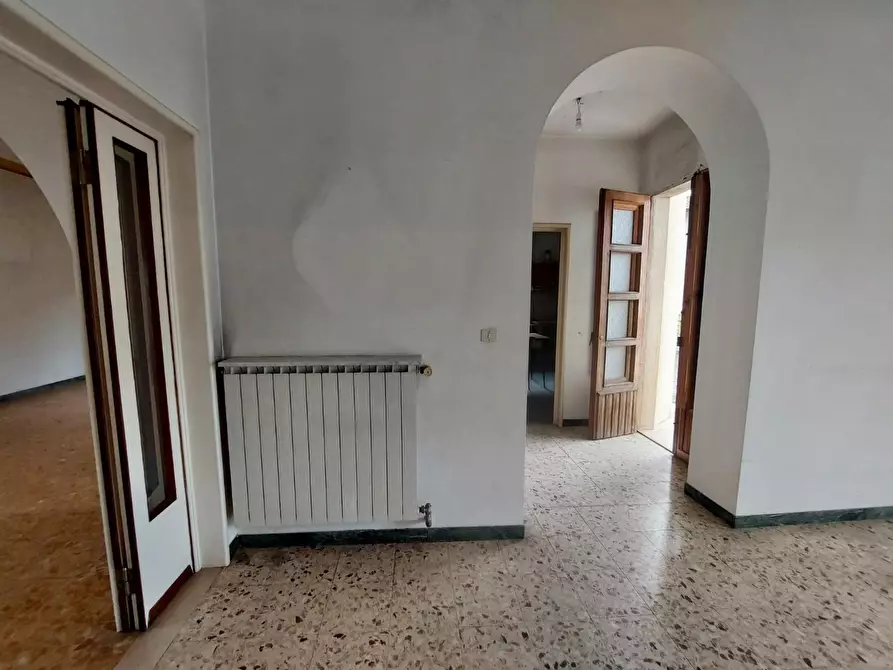 Immagine 30 di Villa in vendita  a Camaiore