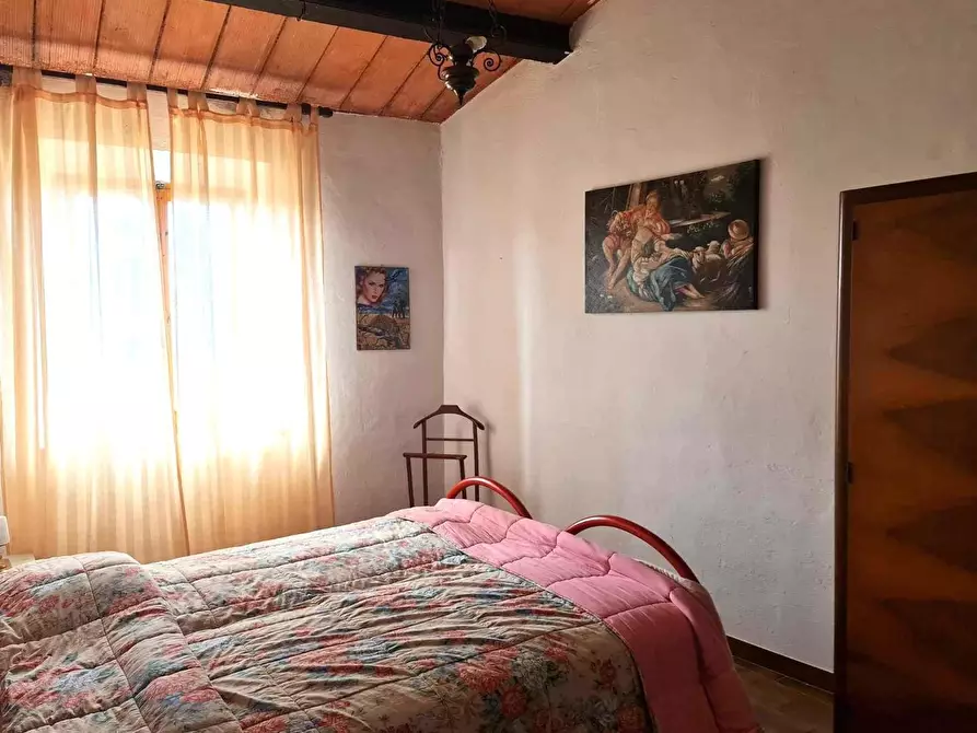 Immagine 19 di Appartamento in vendita  a Casole D'elsa