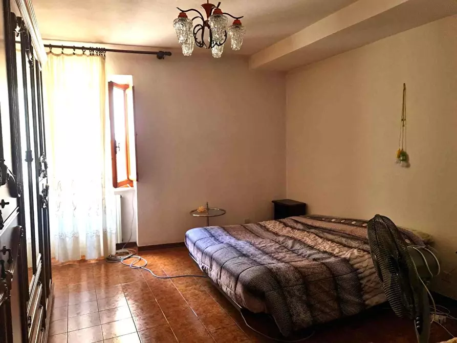 Immagine 11 di Appartamento in vendita  a Casole D'elsa