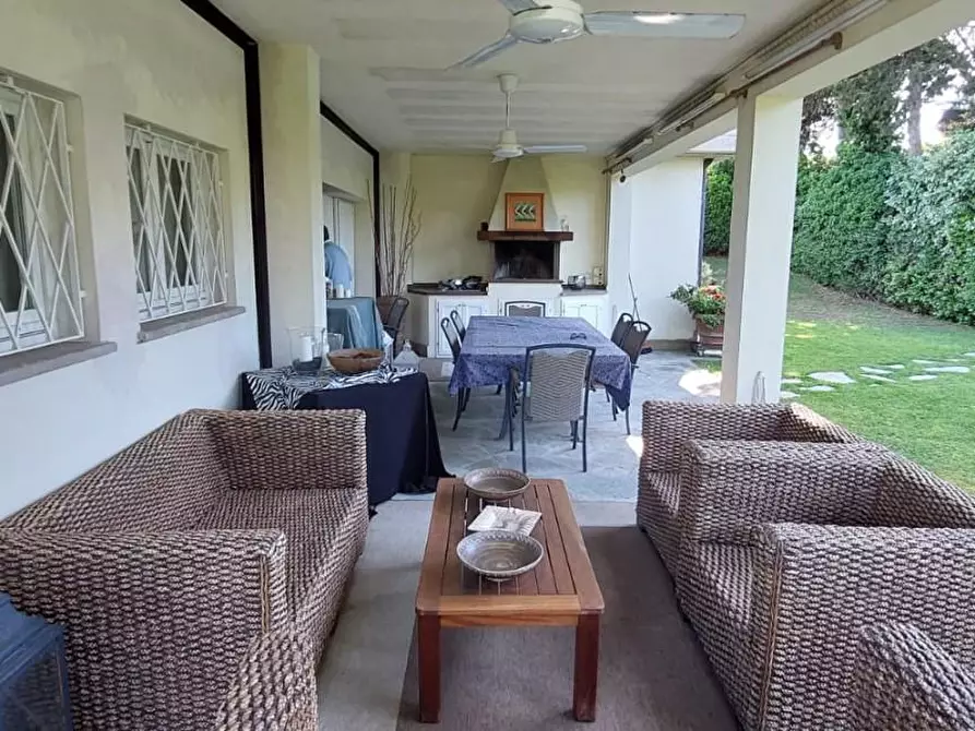 Immagine 2 di Villa in vendita  a Montelupo Fiorentino