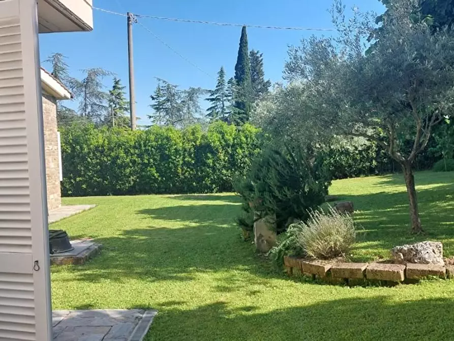 Immagine 14 di Villa in vendita  a Montelupo Fiorentino