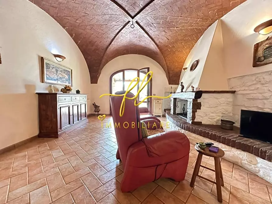 Immagine 2 di Porzione di casa in vendita  a Bibbona