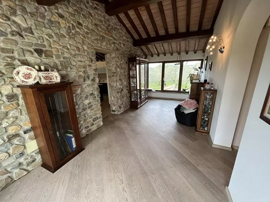 Immagine 17 di Villa in vendita  a San Vincenzo