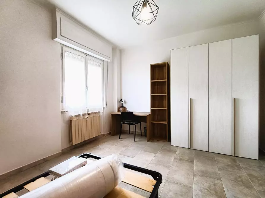 Immagine 17 di Appartamento in affitto  a Pisa