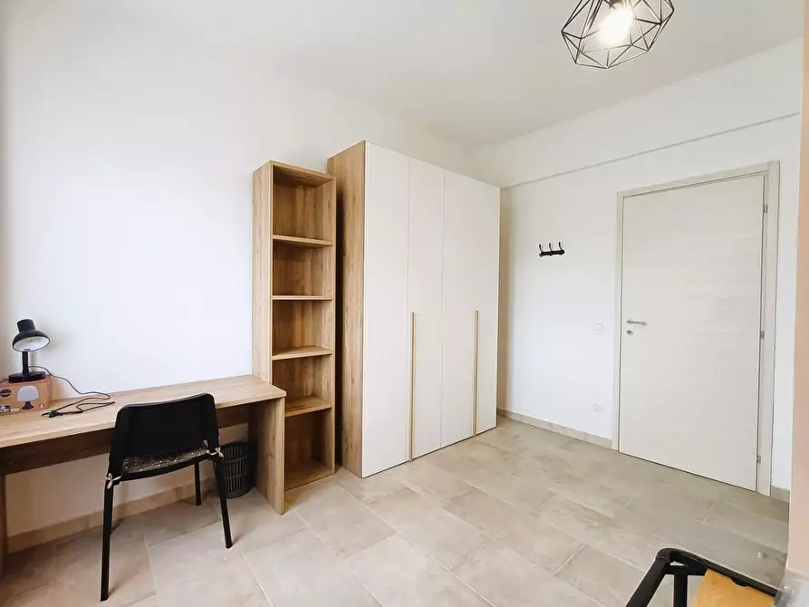 Immagine 22 di Appartamento in affitto  a Pisa