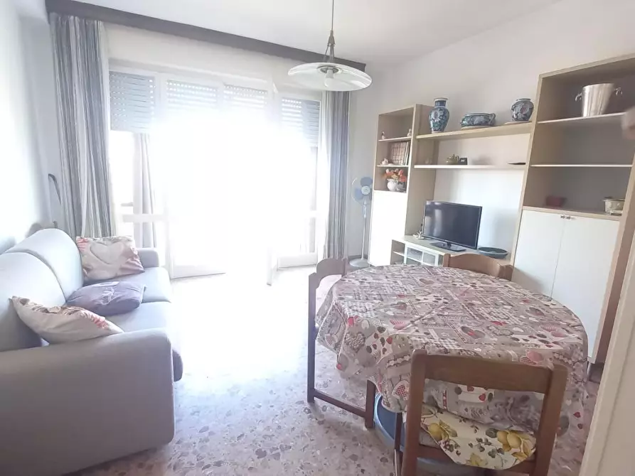 Immagine 4 di Appartamento in vendita  a Camaiore