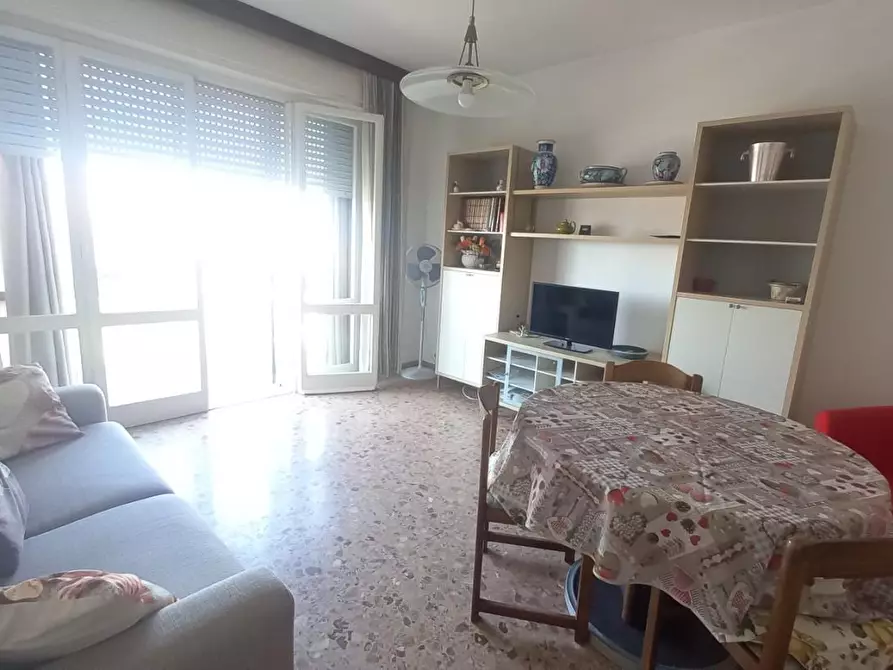 Immagine 5 di Appartamento in vendita  a Camaiore