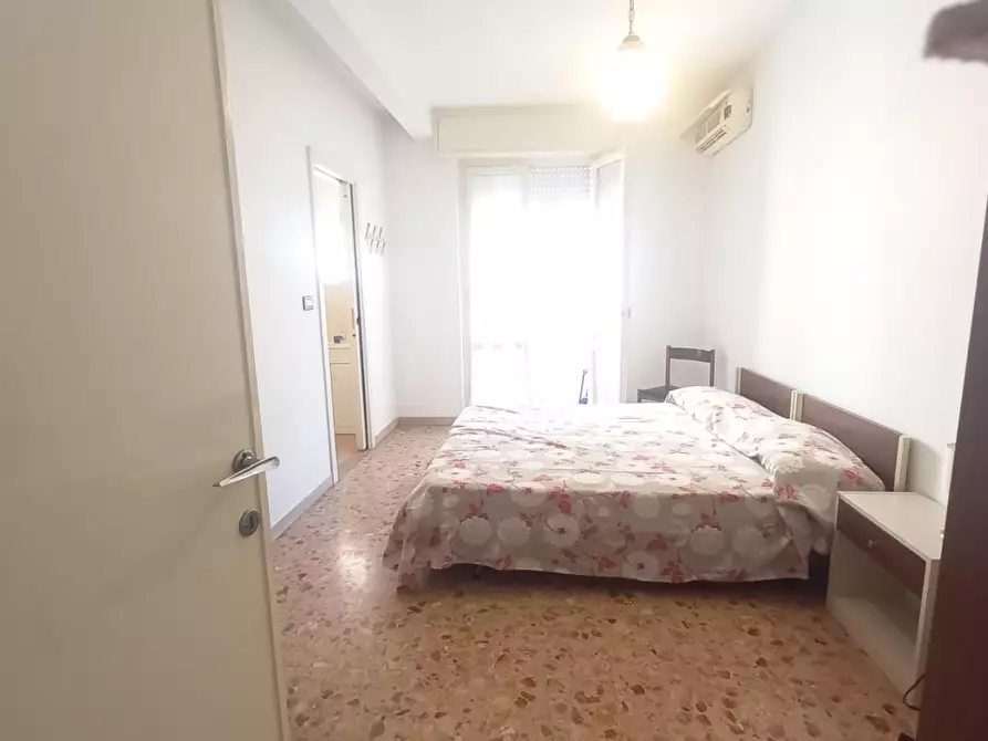 Immagine 21 di Appartamento in vendita  a Camaiore