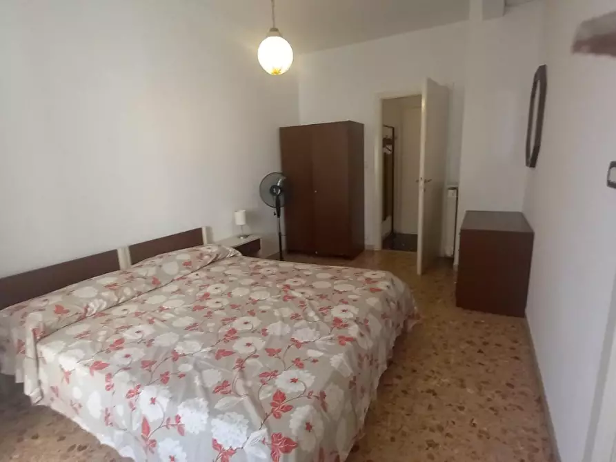 Immagine 22 di Appartamento in vendita  a Camaiore