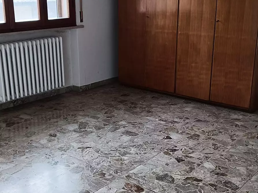 Immagine 8 di Casa bifamiliare in vendita  a San Giuliano Terme