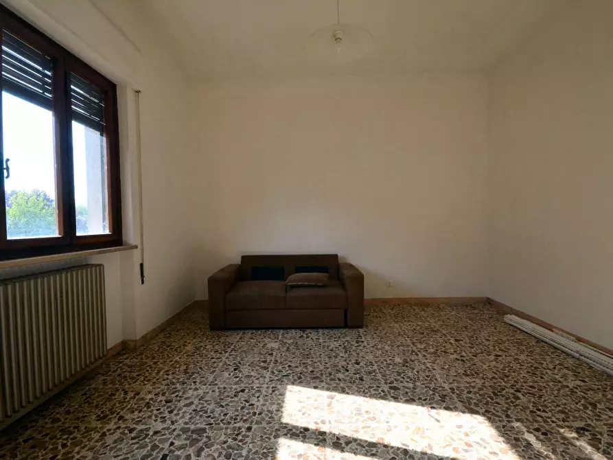 Immagine 25 di Villa in vendita  a Lucca