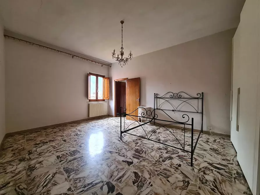 Immagine 21 di Appartamento in vendita  a Buti