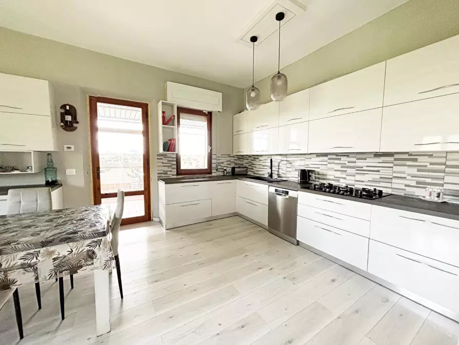 Immagine 6 di Appartamento in vendita  a Cerreto Guidi