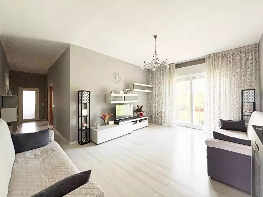 Immagine 16 di Appartamento in vendita  a Cerreto Guidi