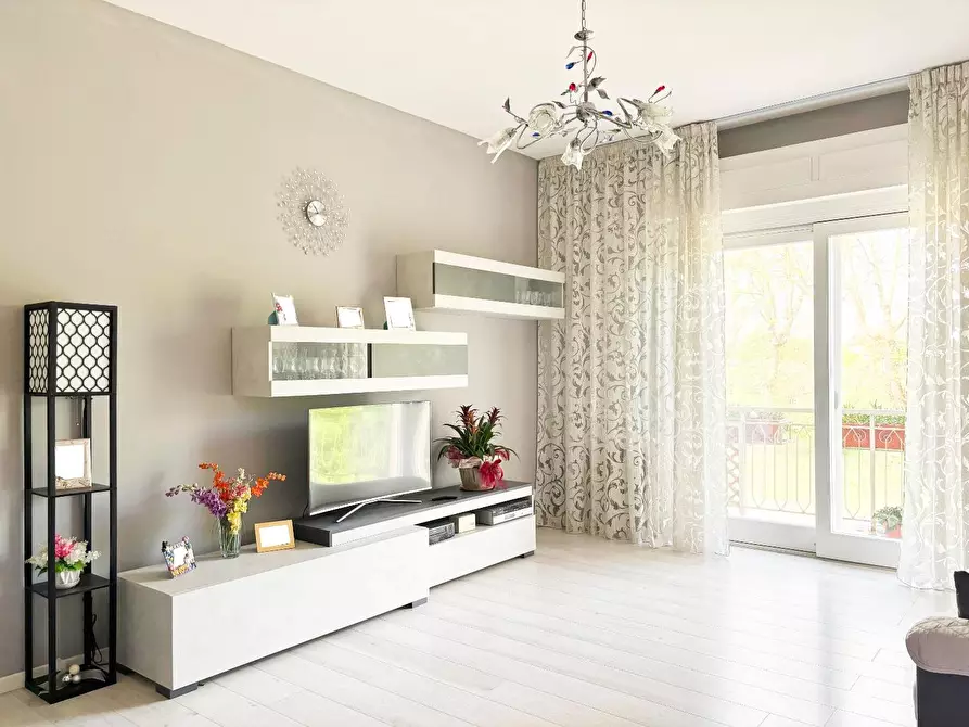 Immagine 17 di Appartamento in vendita  a Cerreto Guidi