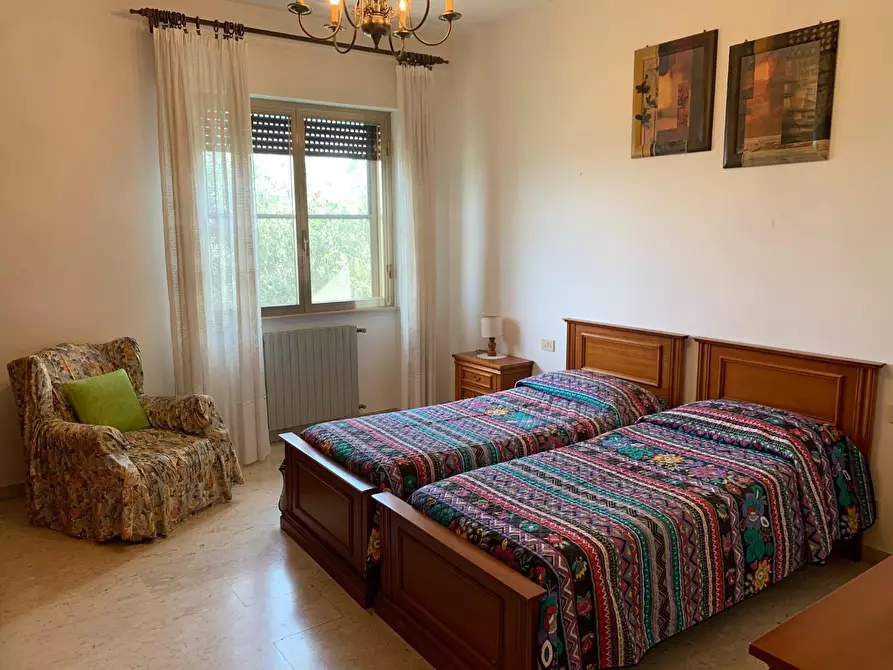 Immagine 26 di Villa in vendita  a Massarosa