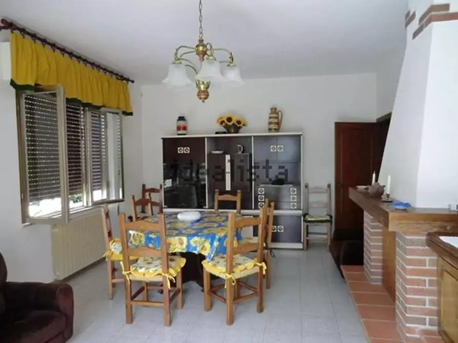 Immagine 16 di Villa in vendita  a Massarosa