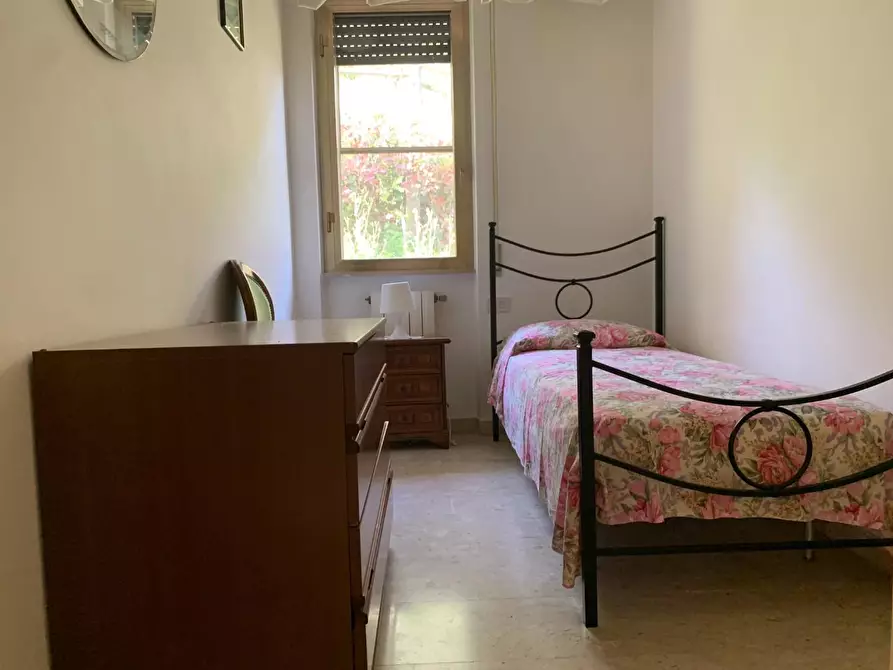 Immagine 11 di Villa in vendita  a Massarosa