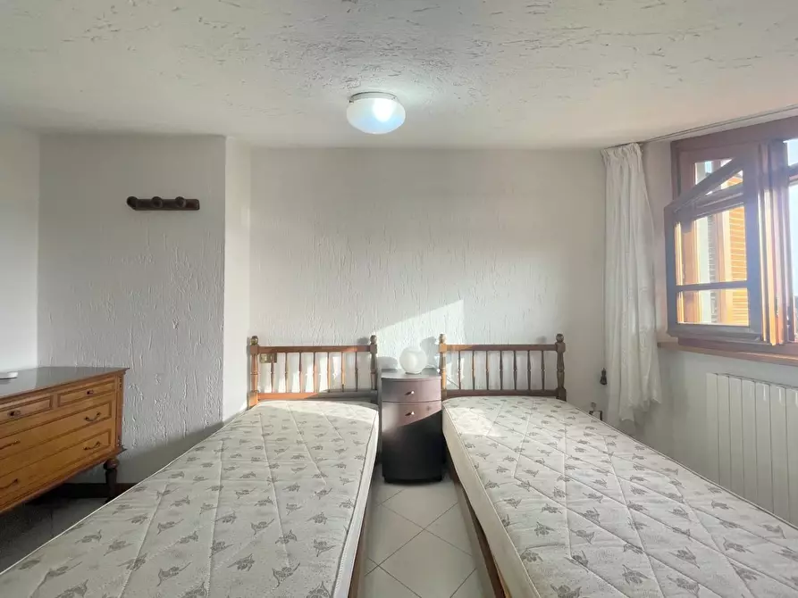 Immagine 25 di Villa in vendita  a Massarosa