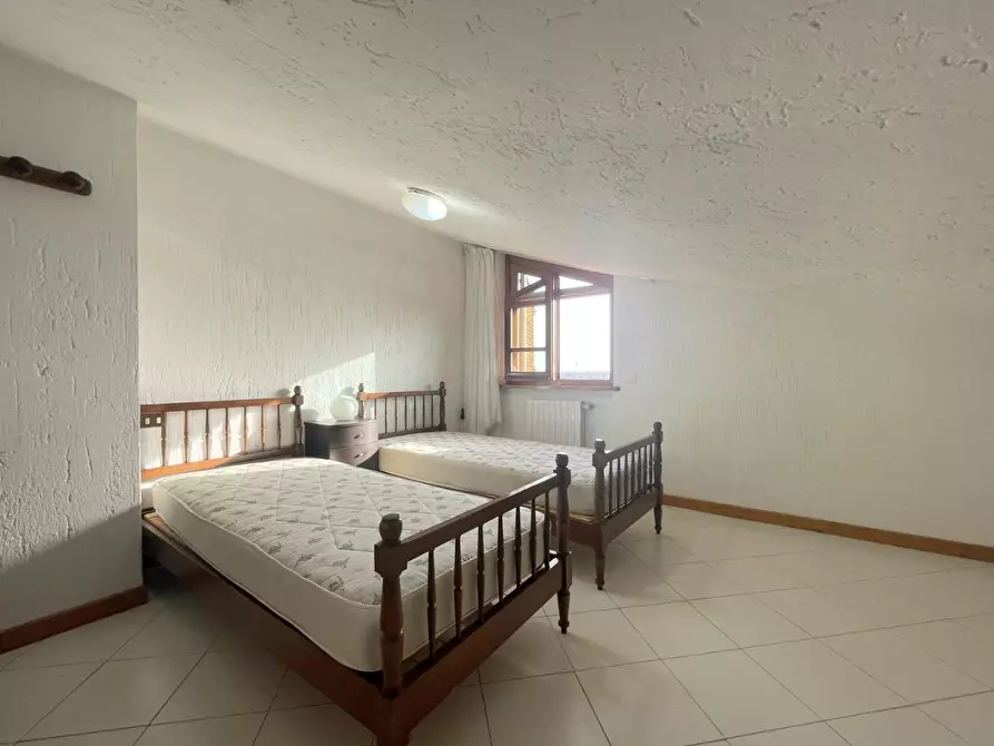 Immagine 23 di Villa in vendita  a Massarosa