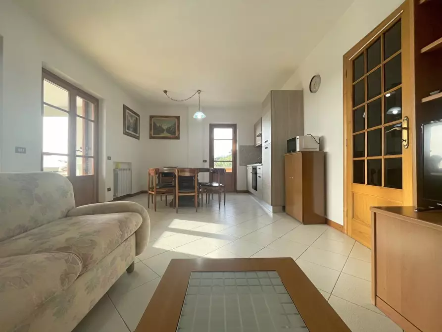 Immagine 5 di Villa in vendita  a Massarosa