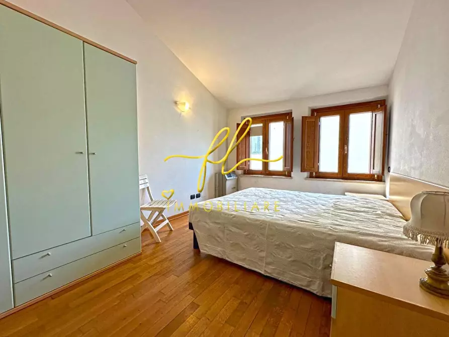 Immagine 13 di Appartamento in vendita  a San Vincenzo