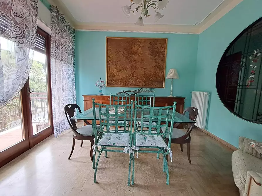 Immagine 3 di Appartamento in affitto  a Carrara