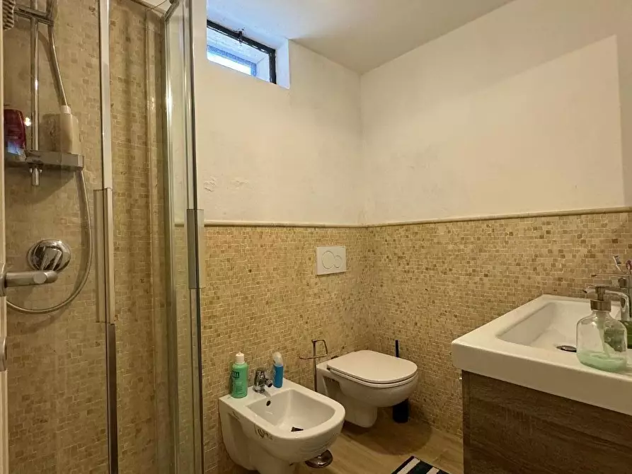 Immagine 7 di Porzione di casa in affitto  a Seravezza