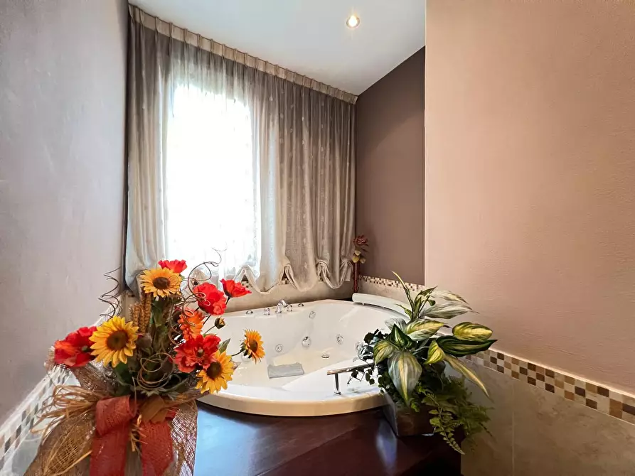 Immagine 25 di Casa semindipendente in vendita  a Empoli