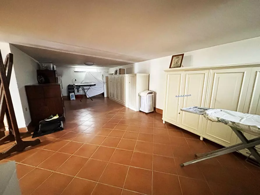 Immagine 25 di Villa in vendita  a Calcinaia