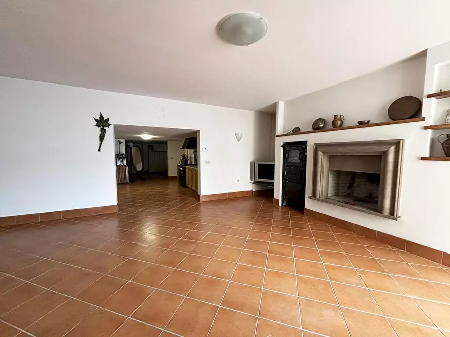 Immagine 26 di Villa in vendita  a Calcinaia