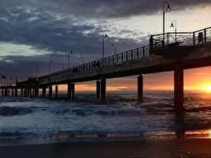 Immagine 10 di Attività commerciale in vendita  a Pietrasanta