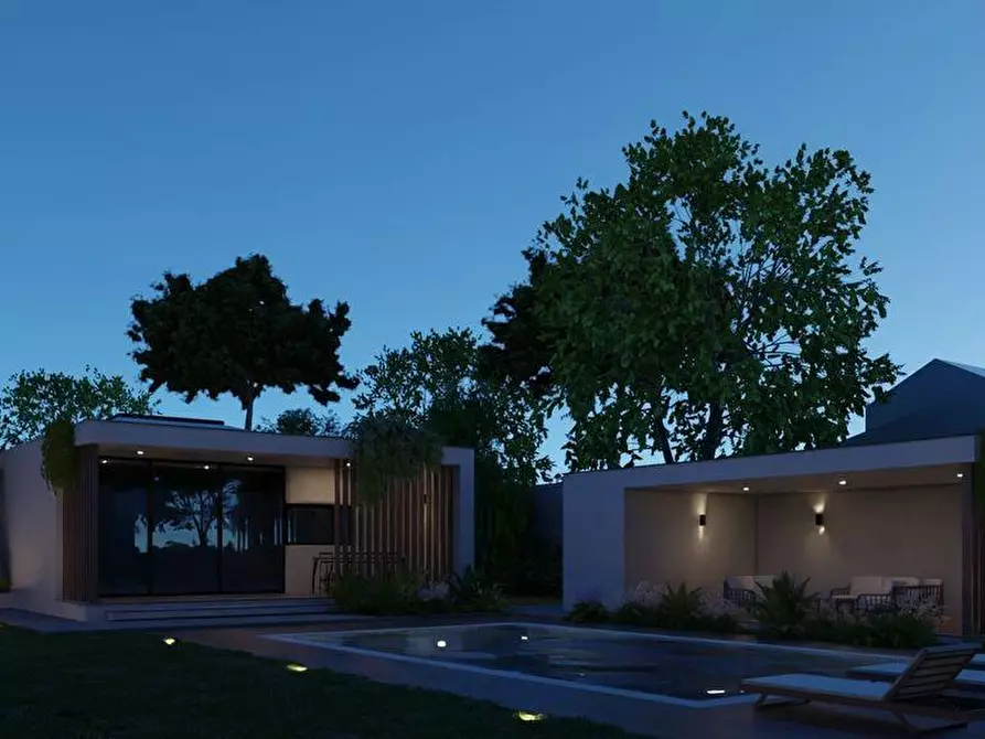 Immagine 8 di Villa in vendita  a Forte Dei Marmi