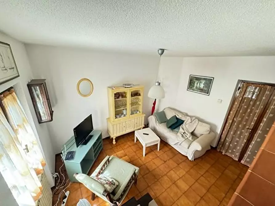 Immagine 10 di Villa in vendita  a Forte Dei Marmi