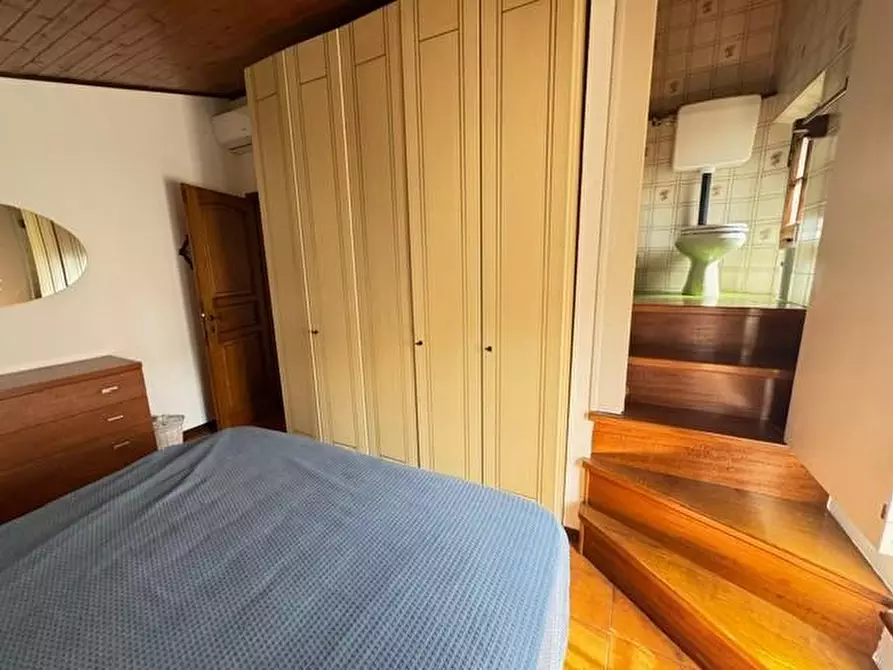 Immagine 18 di Villa in vendita  a Forte Dei Marmi