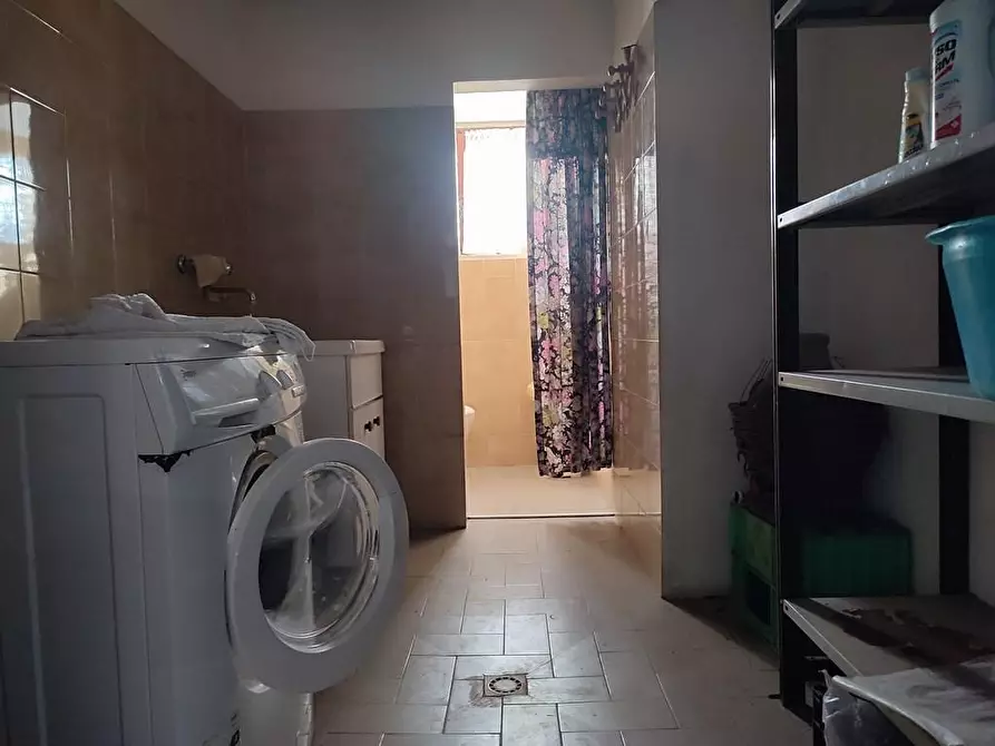 Immagine 21 di Casa indipendente in vendita  a Carrara