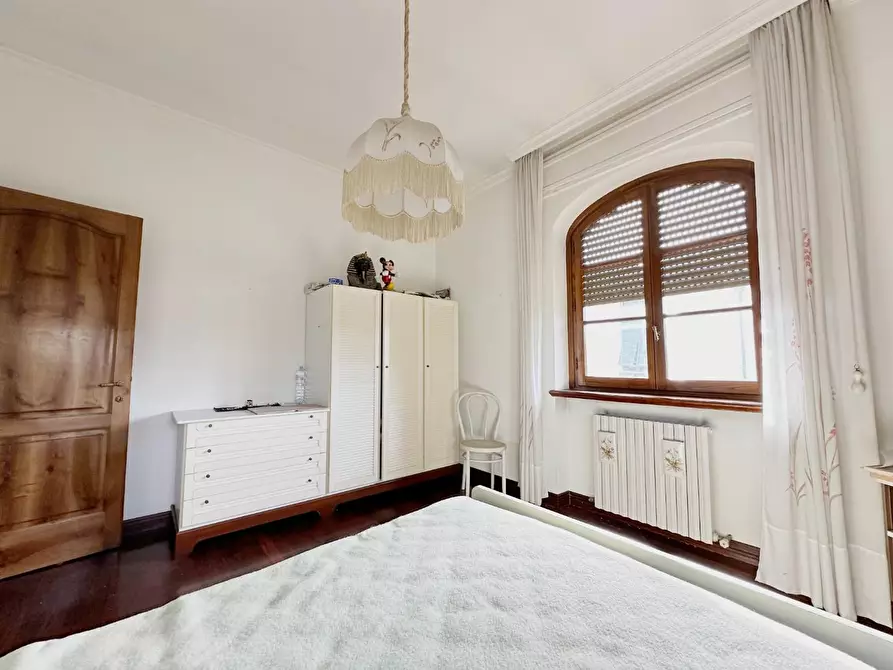 Immagine 32 di Villa in vendita  a Lucca