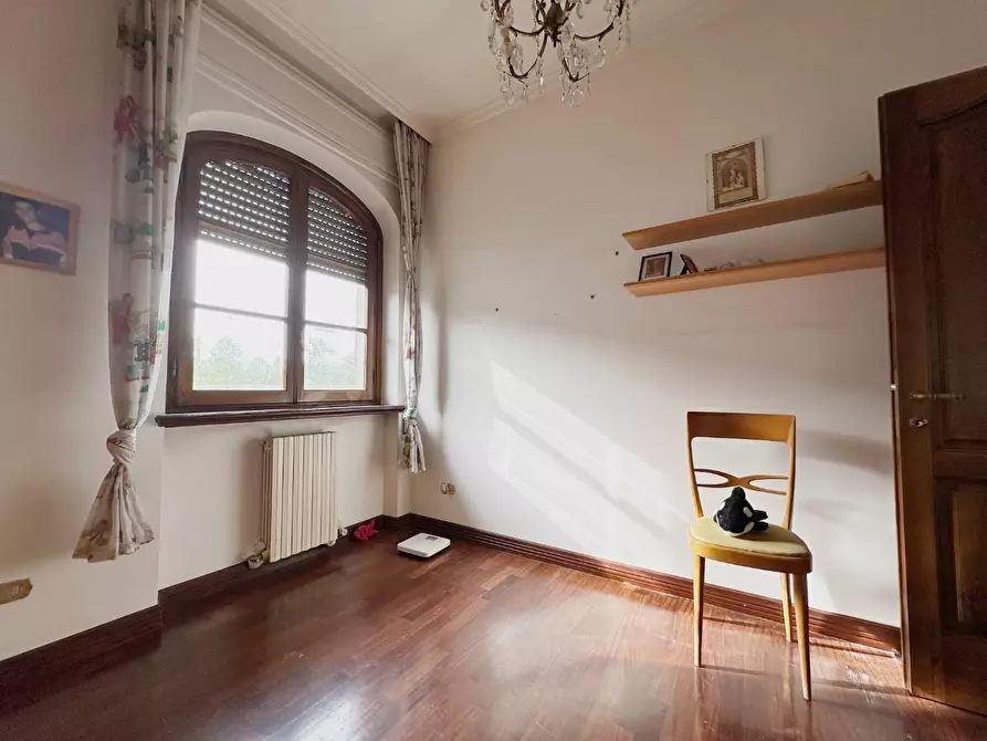 Immagine 29 di Villa in vendita  a Lucca