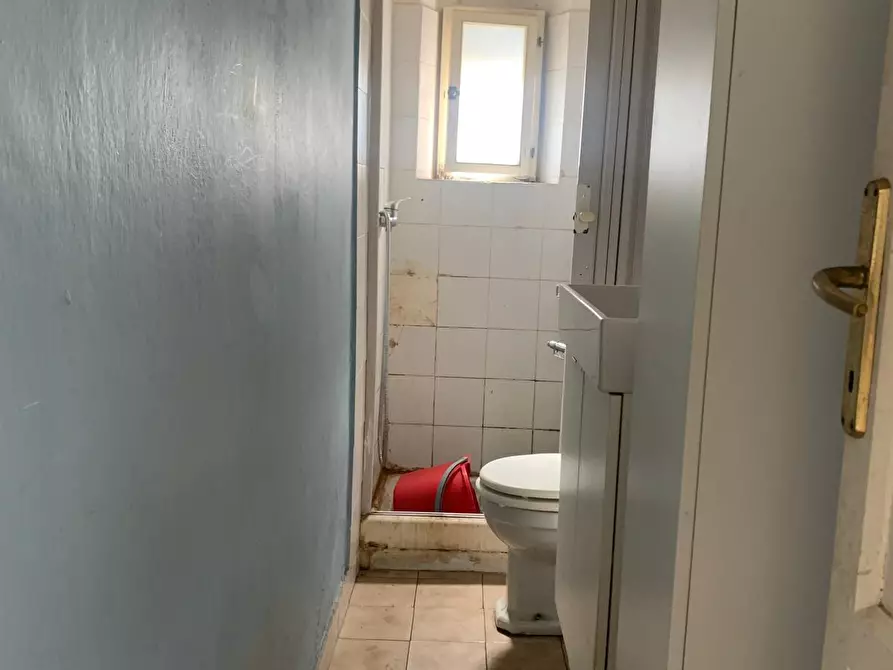 Immagine 5 di Appartamento in vendita  a Pisa