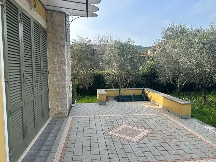 Immagine 44 di Villa in vendita  a Massarosa